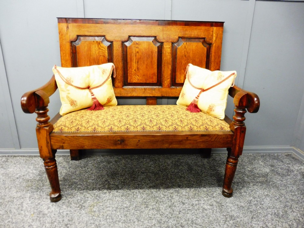 GEORGIAN OAK AND MAHOGANY BENCH CIRCA 1780 View X