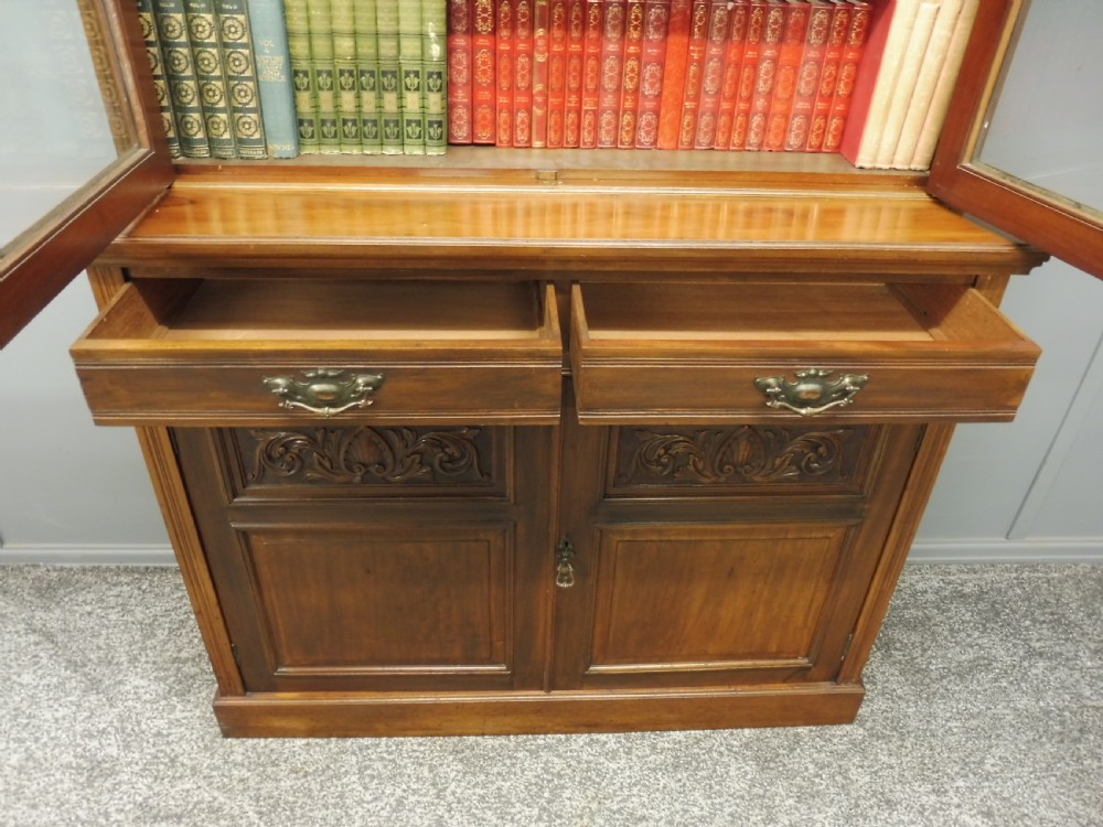 VICTORIAN WALNUT BOOKCASE BY MAPLE AND CO View XI
