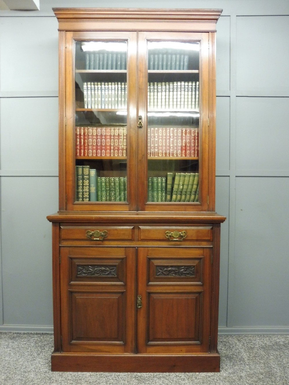 VICTORIAN WALNUT LIBRARY BOOKCASE  View II