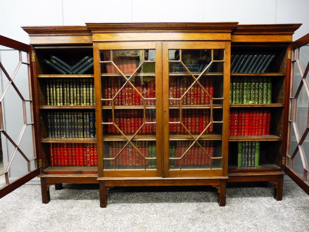 EDWARDIAN MAHOGANY BREAKFRONT BOOKCASE View XI