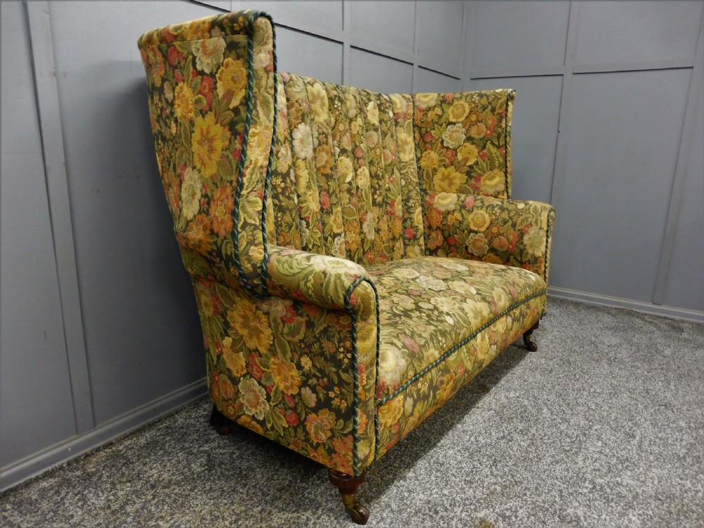 19TH CENTURY DEEP WINGED SOFA View V