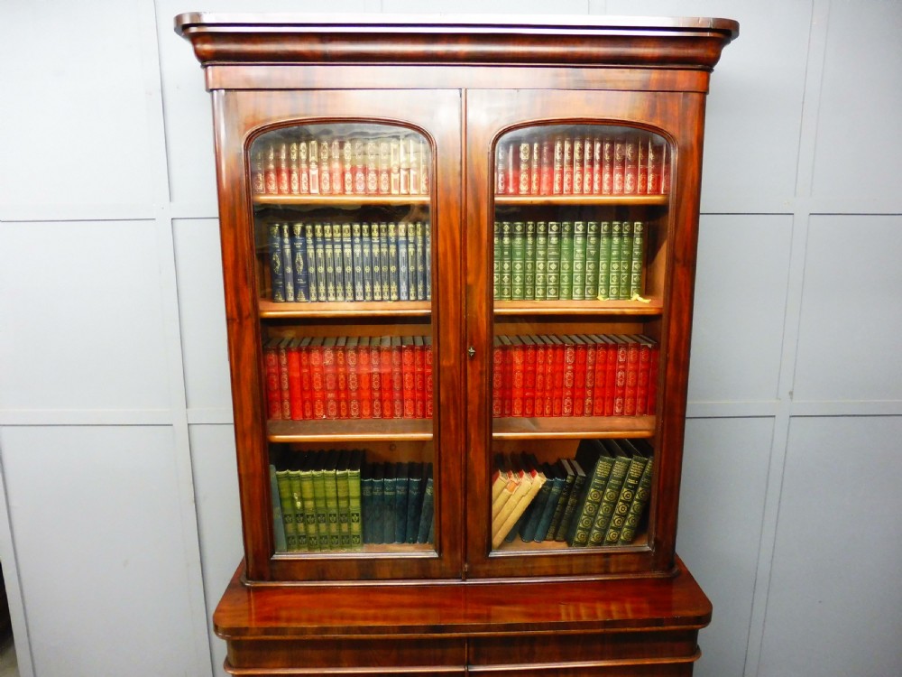 GOOD QUALITY VICTORIAN MAHOGANY BOOKCASE View VII