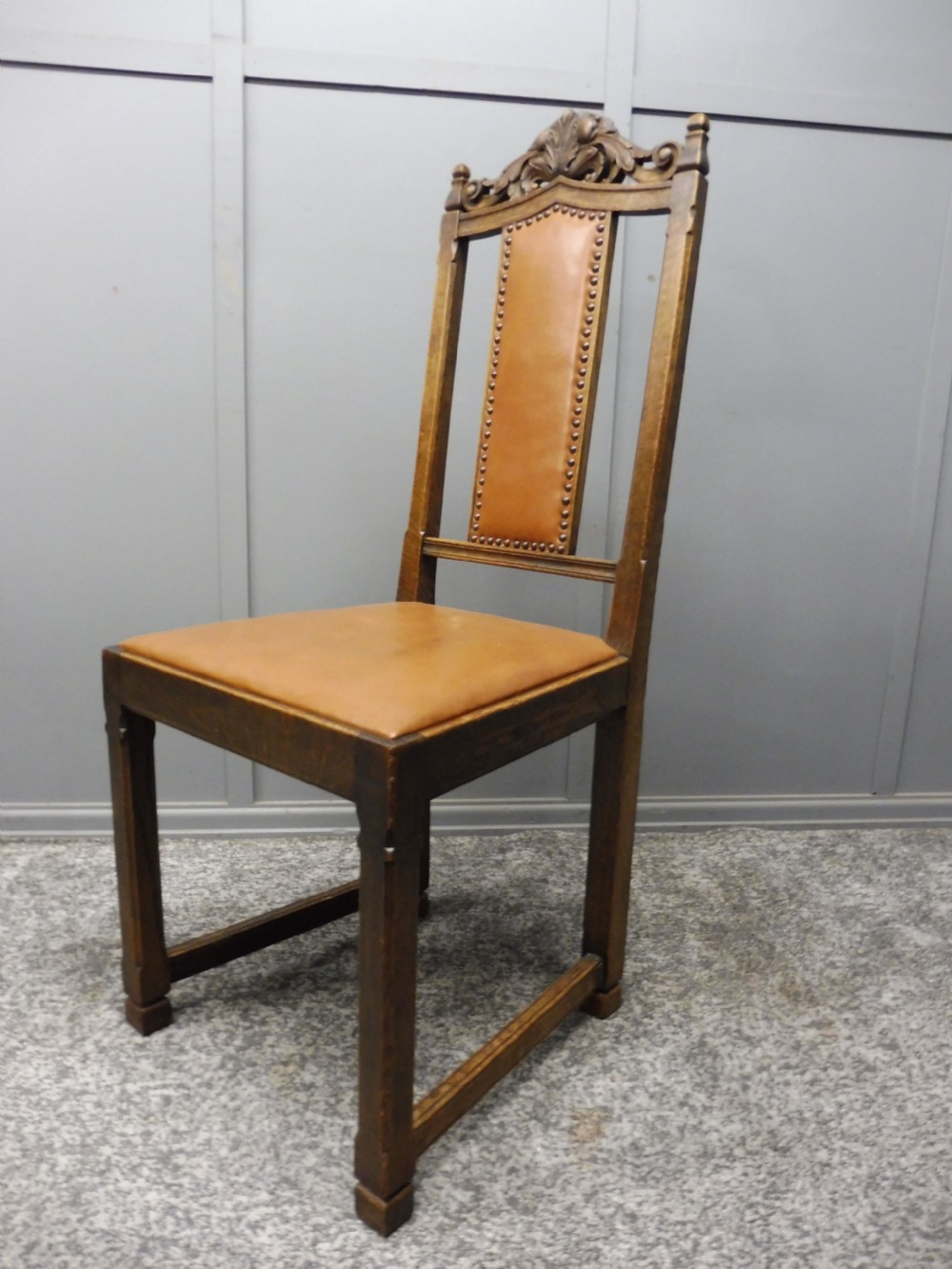 SET OF 8 OAK ARTS AND CRAFTS DINING CHAIRS View VII