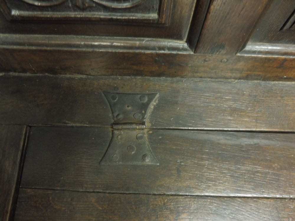 EARLY OAK SETTLE CIRCA 1680-1700 View XVI