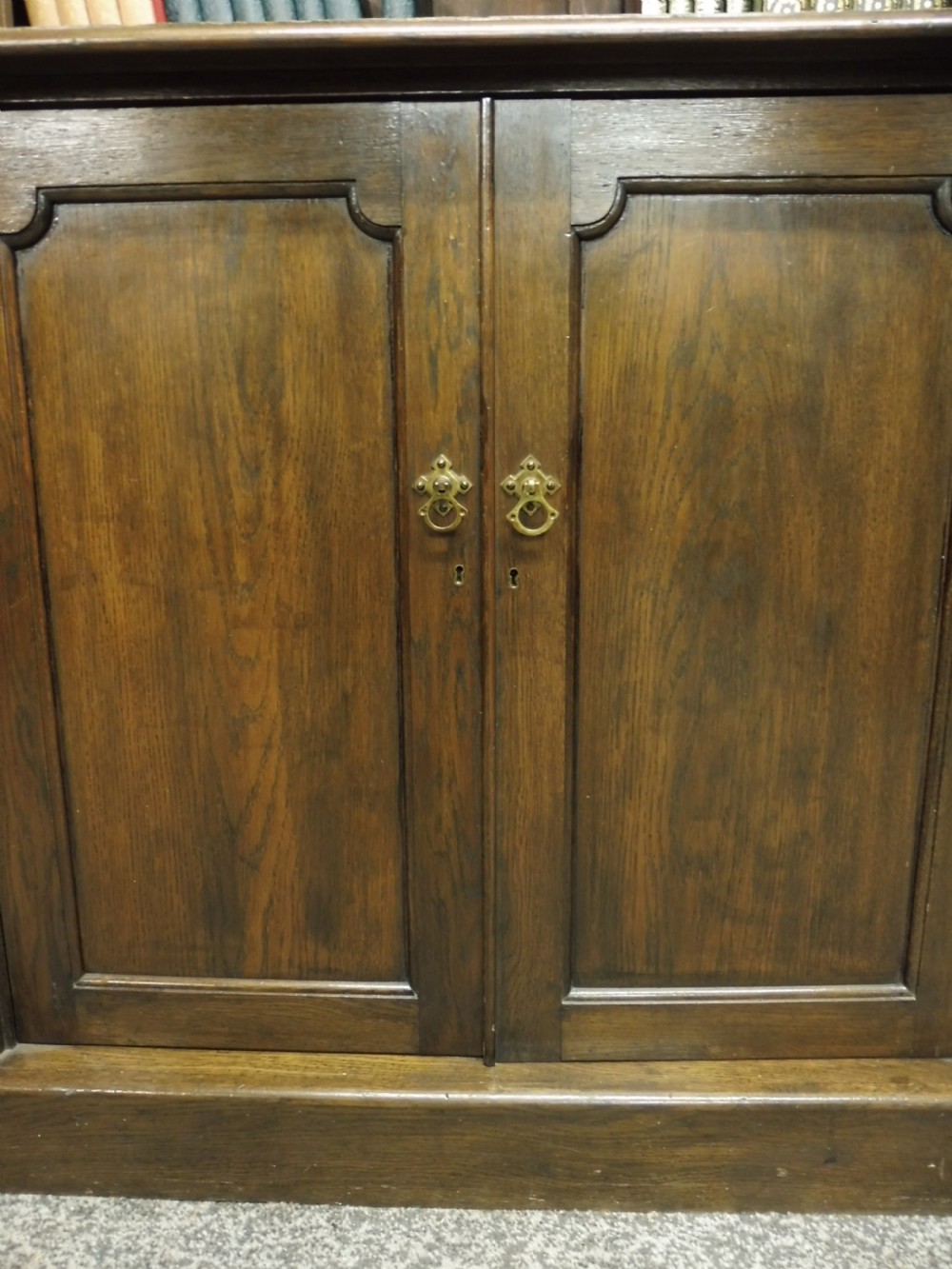 LARGE VICTORIAN OAK COUNTRY HOUSE BOOKCASE View XIII