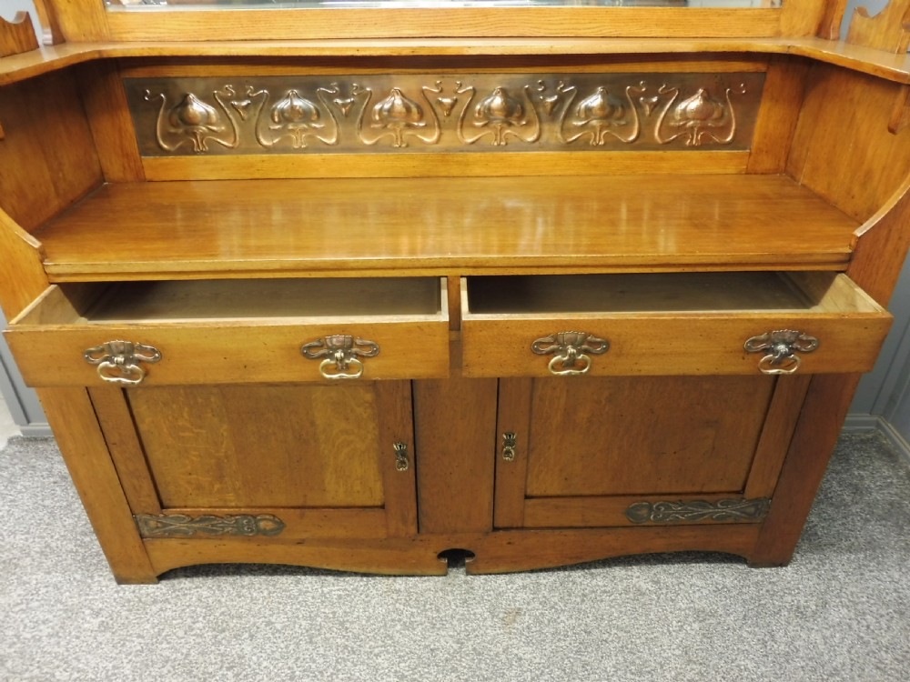LARGE OAK ARTS AND CRAFTS SIDEBOARD  View XIII