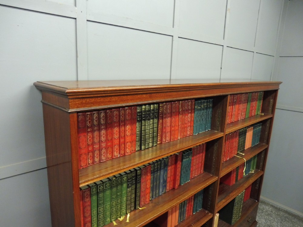 LARGE EDWARDIAN MAHOGANY BOOKCASE View VI