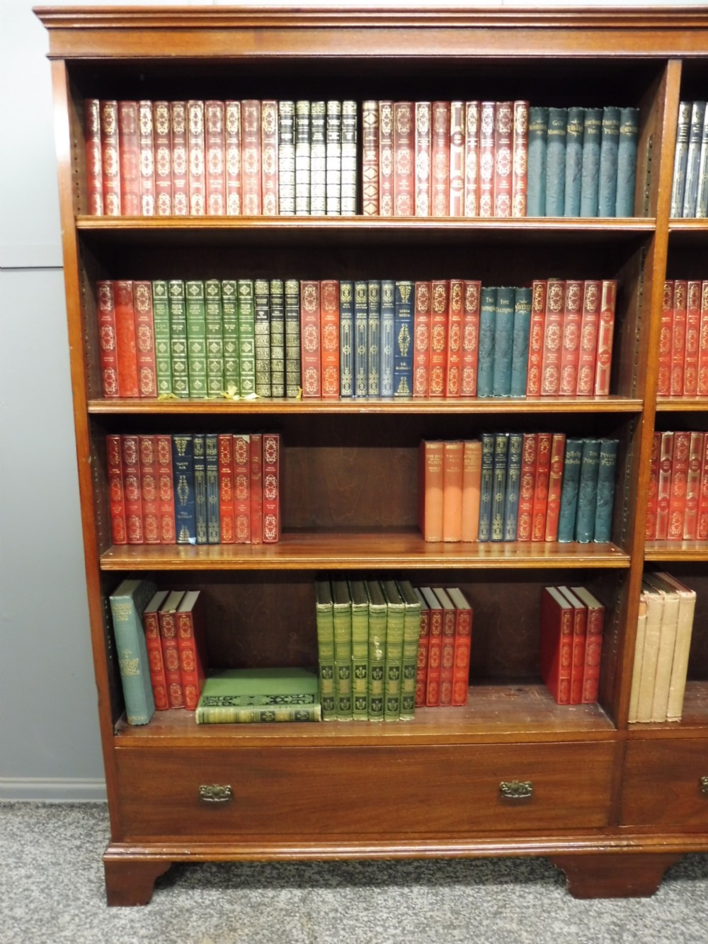 LARGE EDWARDIAN MAHOGANY BOOKCASE View VIII