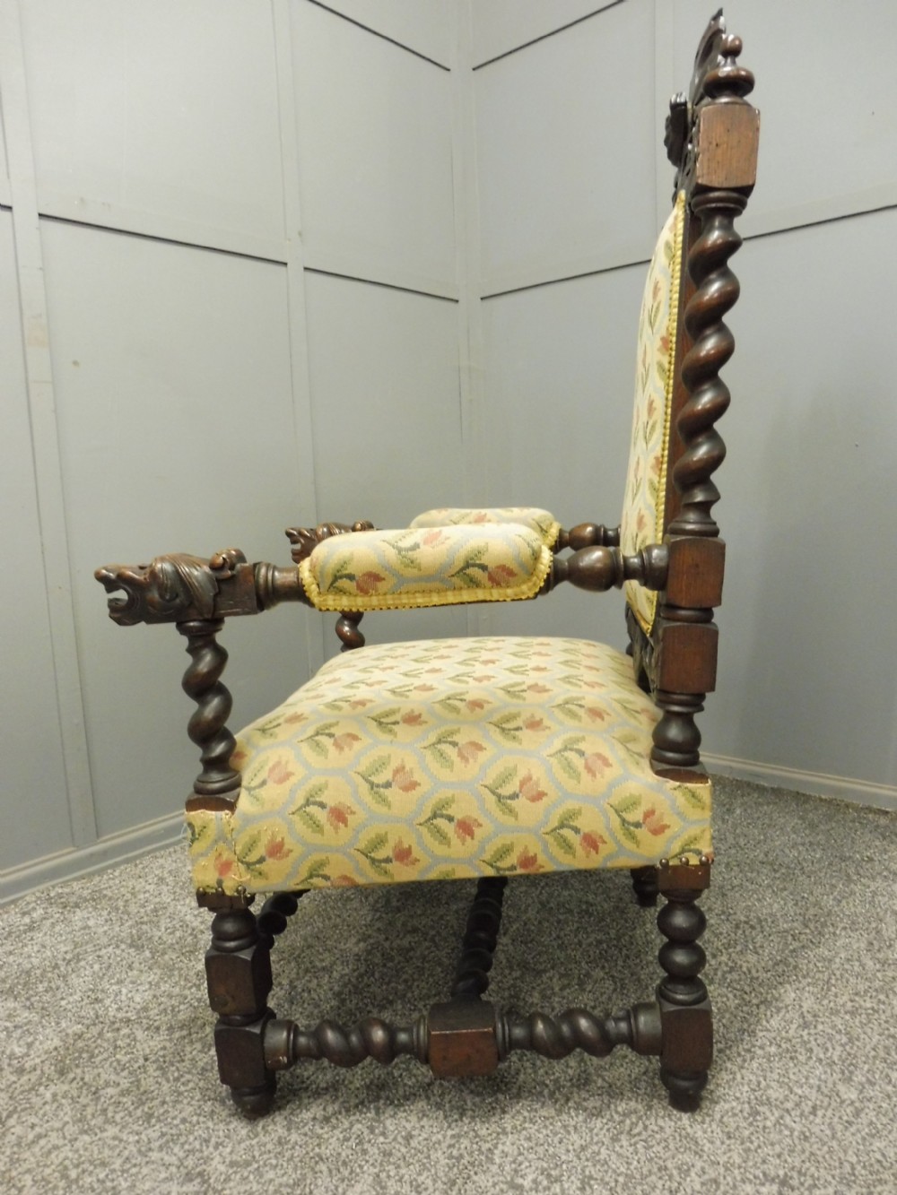 CARVED OAK 19TH CENTURY ARMCHAIR WITH DOGS HEAD ARMS View VII