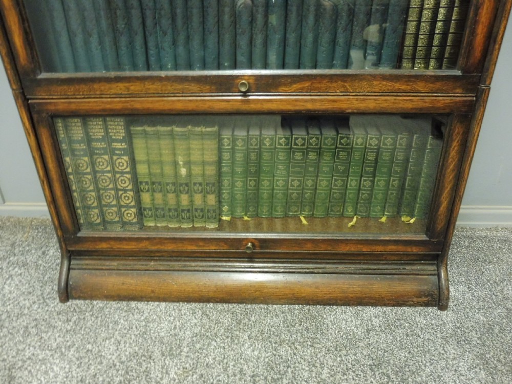 OAK 3 HEIGHT LAWYERS BOOKCASE View III