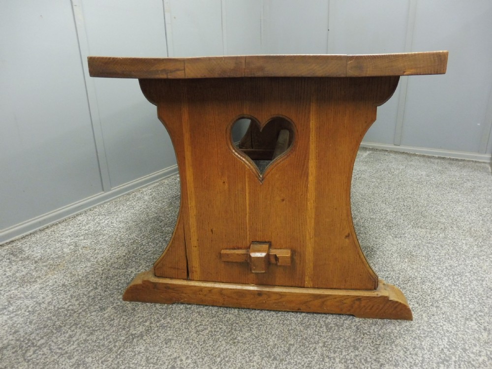 SOLID OAK ARTS AND CRAFTS FARMHOUSE TABLE View III