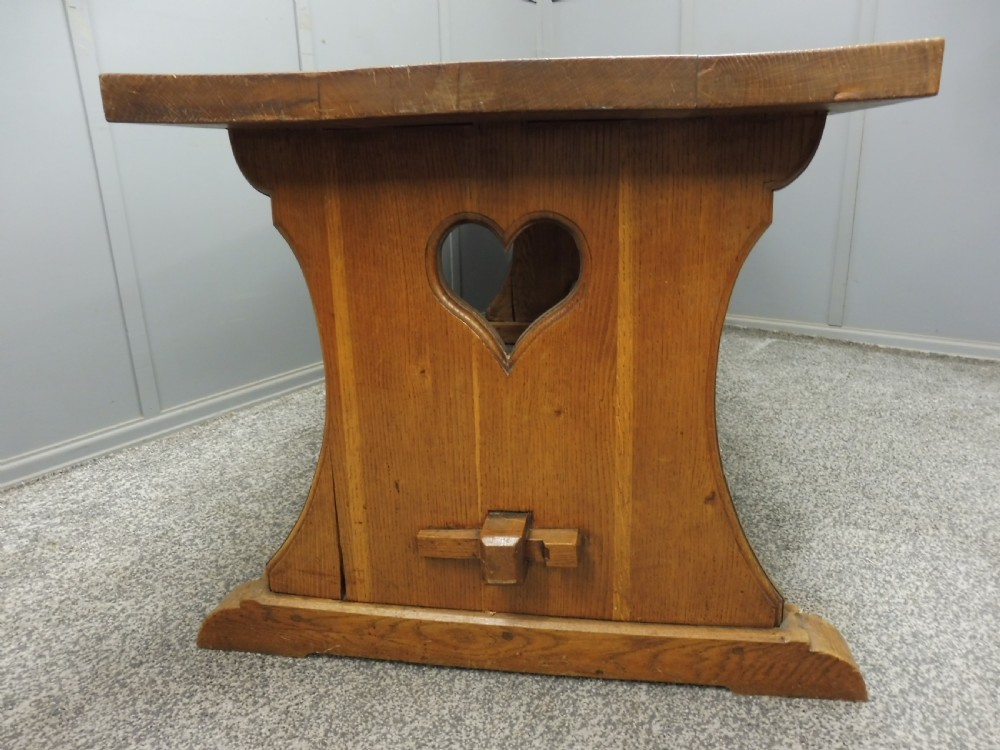 SOLID OAK ARTS AND CRAFTS FARMHOUSE TABLE View XIV