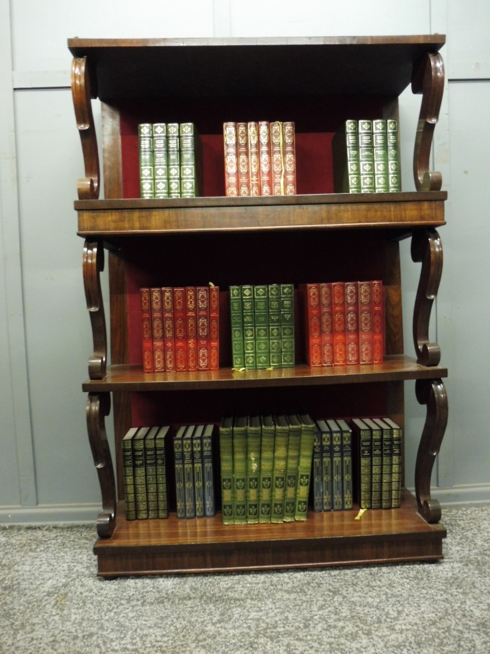 EARLY 19TH CENTURY ROSEWOOD BOOKSHELVES View II