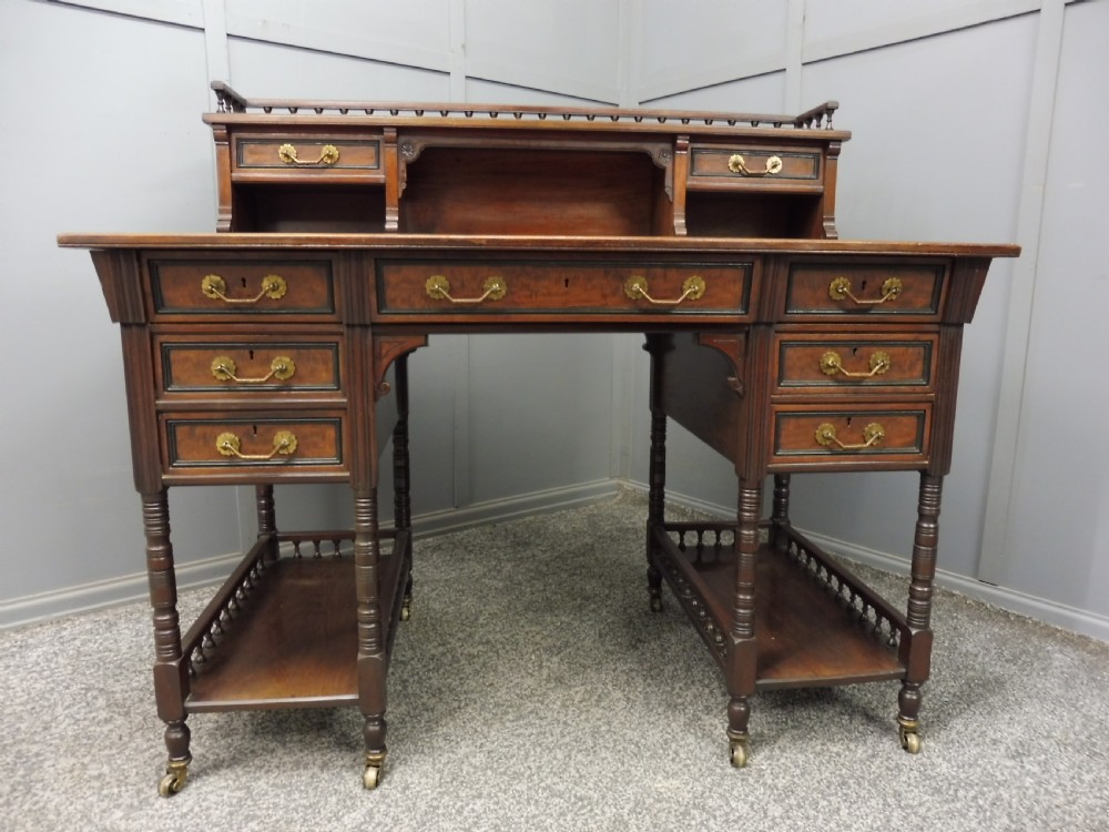 19TH CENTURY MAHOGANY DESK View II