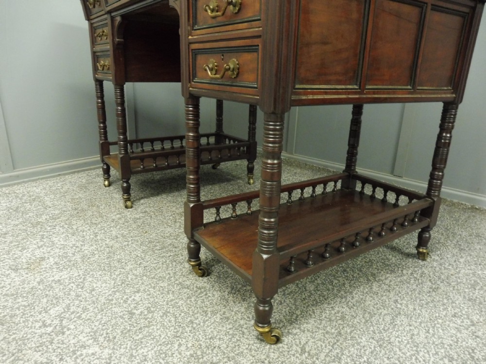 19TH CENTURY MAHOGANY DESK View XI