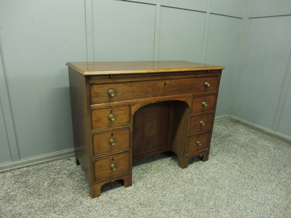 GEORGIAN MAHOGANY KNEEHOLE DESK CIRCA 1780-1800 View III