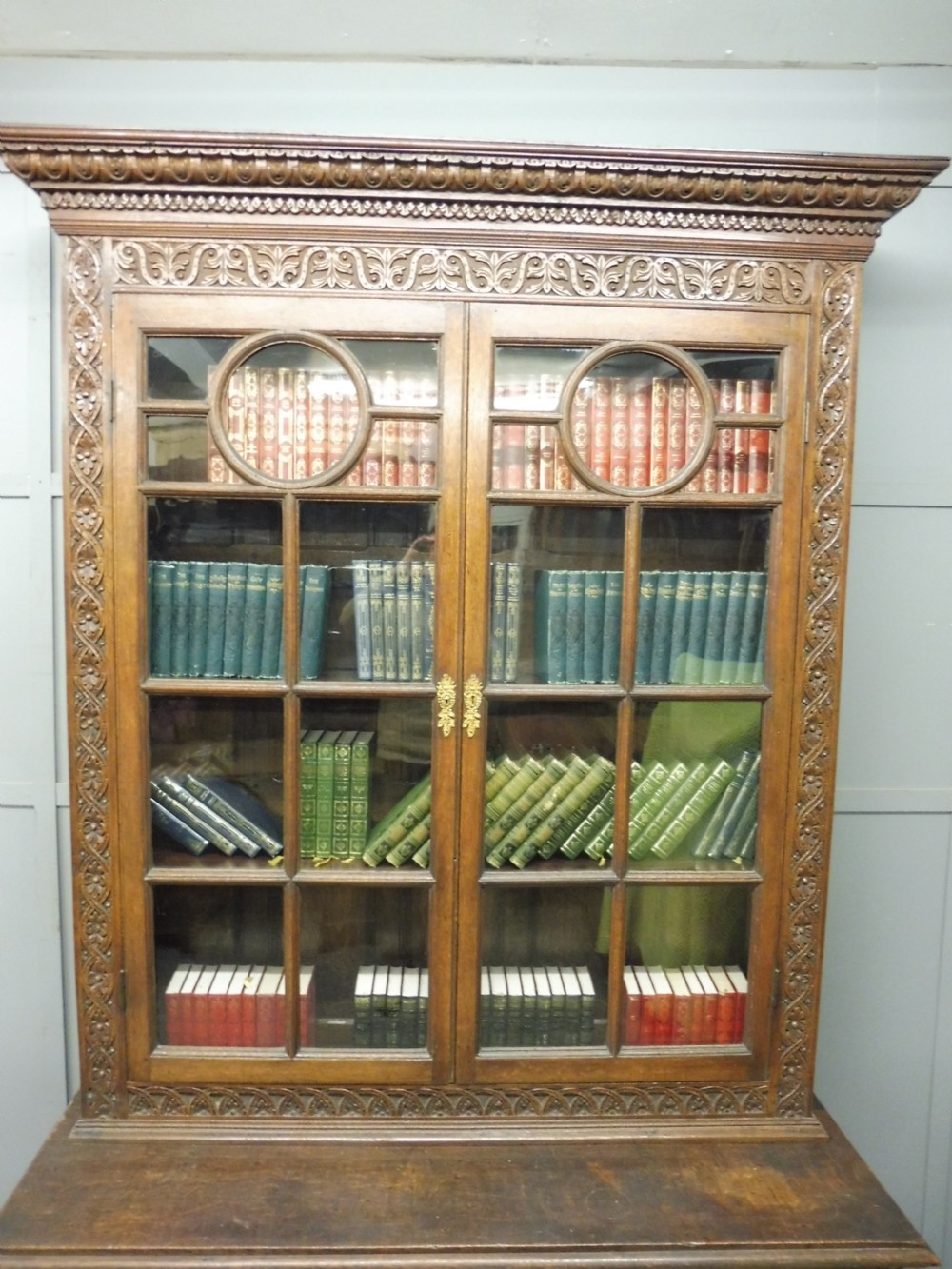 LARGE VICTORIAN CARVED OAK BOOKCASE View IV
