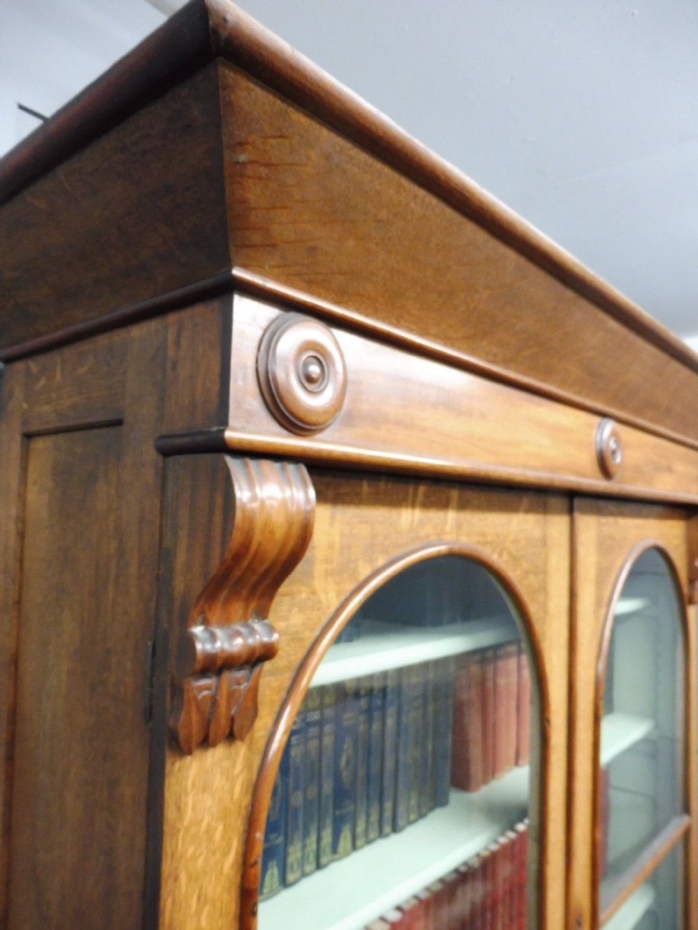 19TH CENTURY OAK AND MAHOGANY BOOKCASE View XI