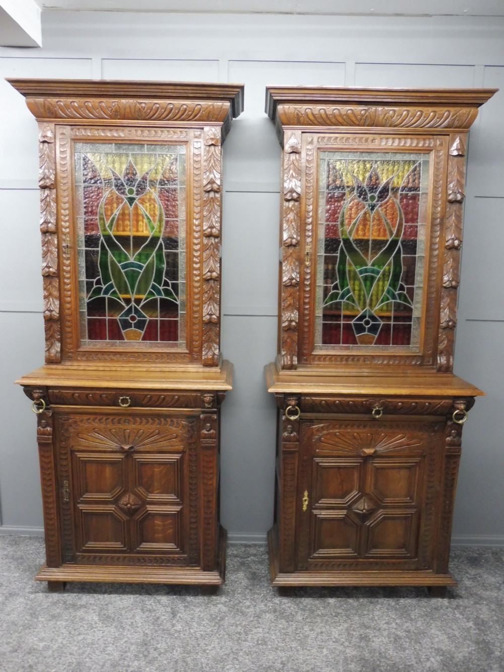EXCELLENT PAIR OF OAK BOOKCASES View II