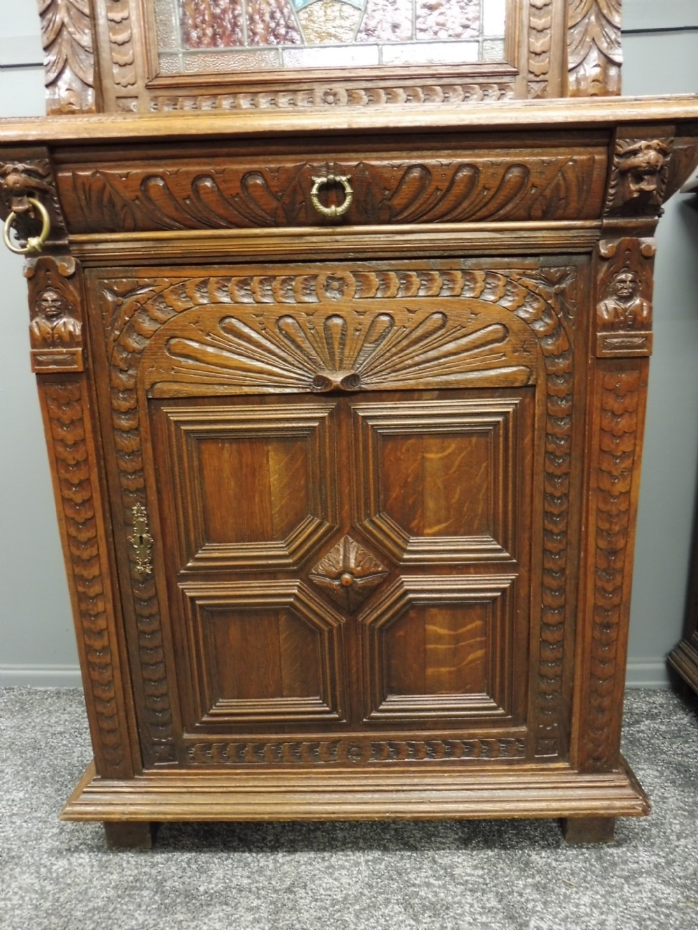 EXCELLENT PAIR OF OAK BOOKCASES View IX