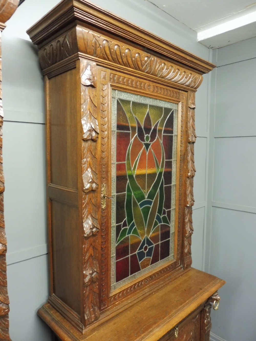 EXCELLENT PAIR OF OAK BOOKCASES View XVI