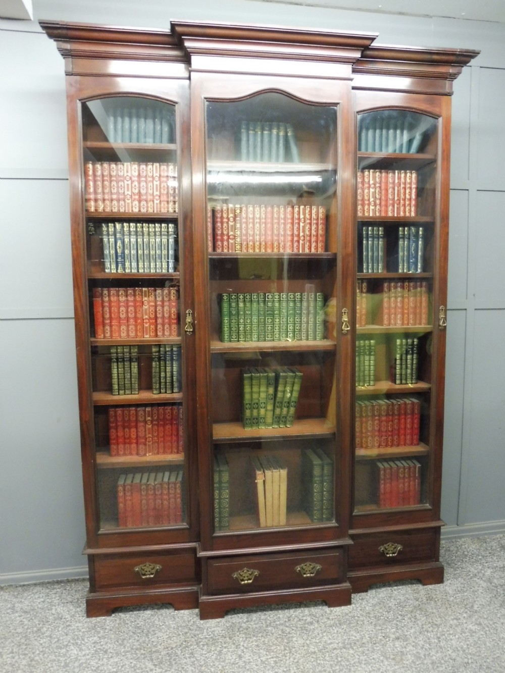 TALL VICTORIAN MAHOGANY GLAZED BOOKCASE