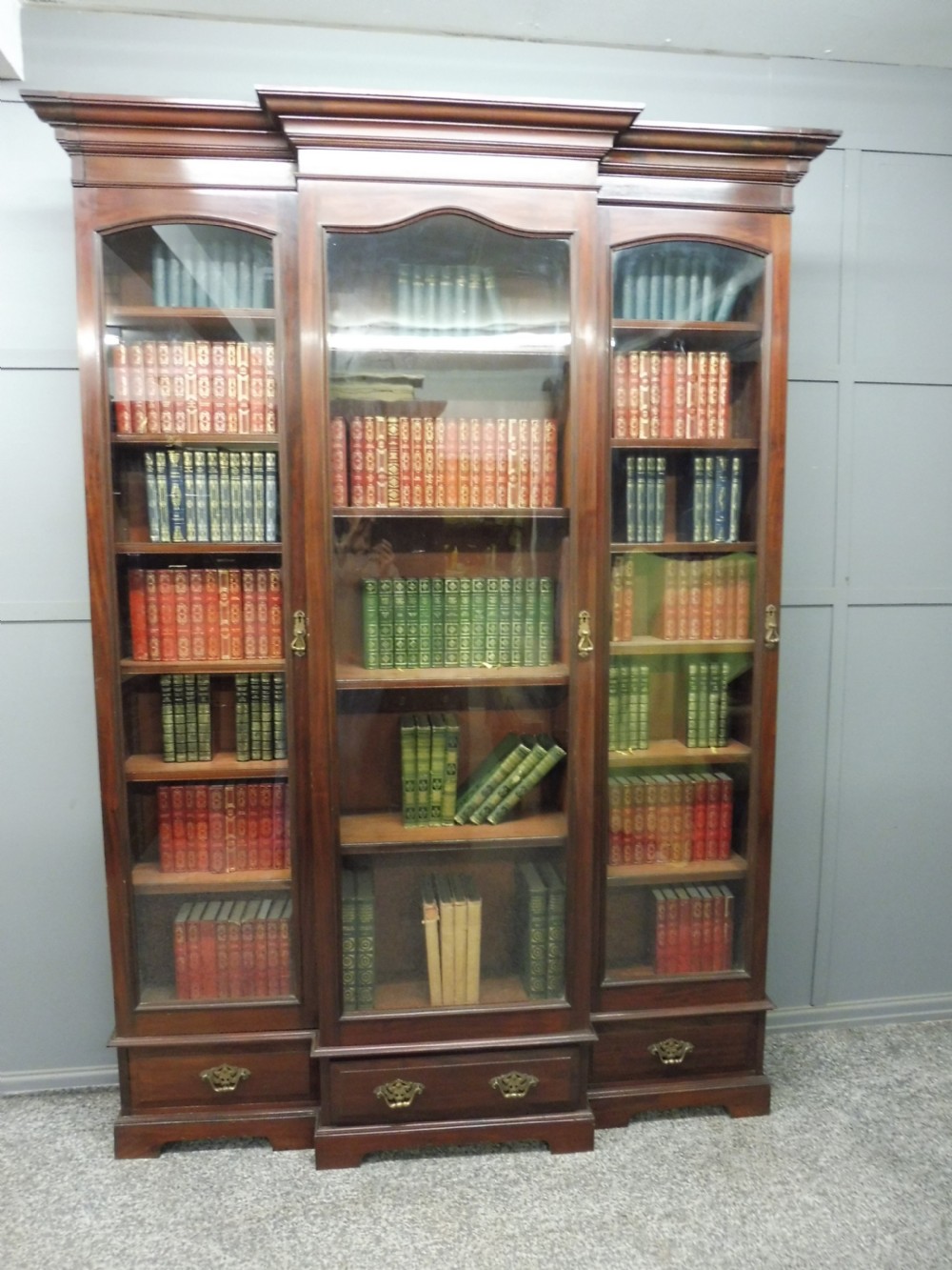 TALL VICTORIAN MAHOGANY GLAZED BOOKCASE View XI