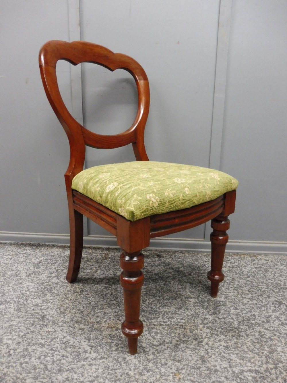 SET OF 12 VICTORIAN MAHOGANY BALLOON BACK DINING CHAIRS View IX
