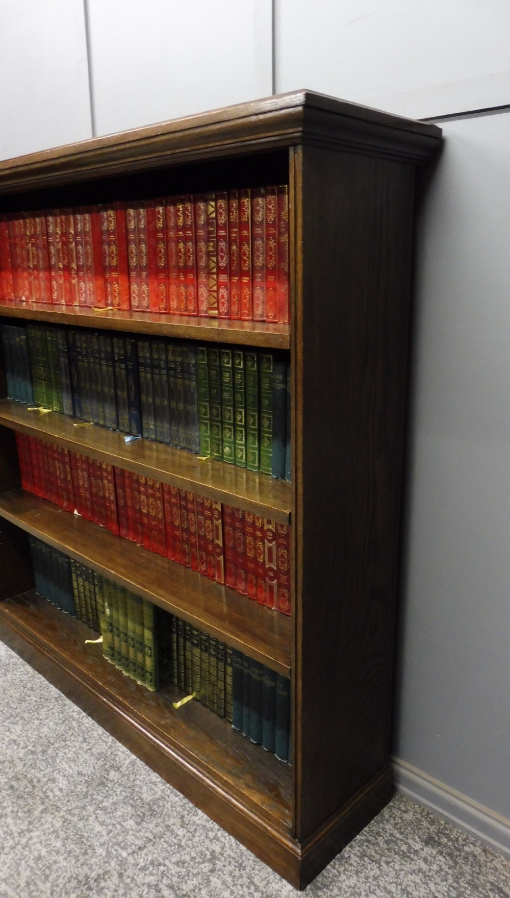 EDWARDIAN OAK BOOKCASE View VII