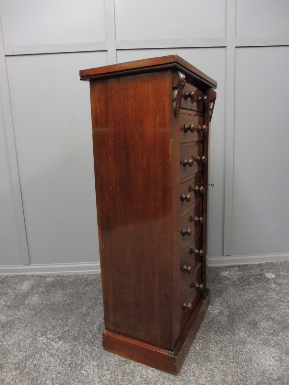 VICTORIAN MAHOGANY WELLINGTON CHEST View VII