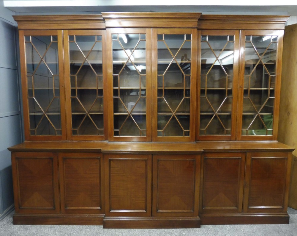 VERY LARGE MAHOGANY GEORGIAN STYLE UNIVERSITY BOOKCASE 