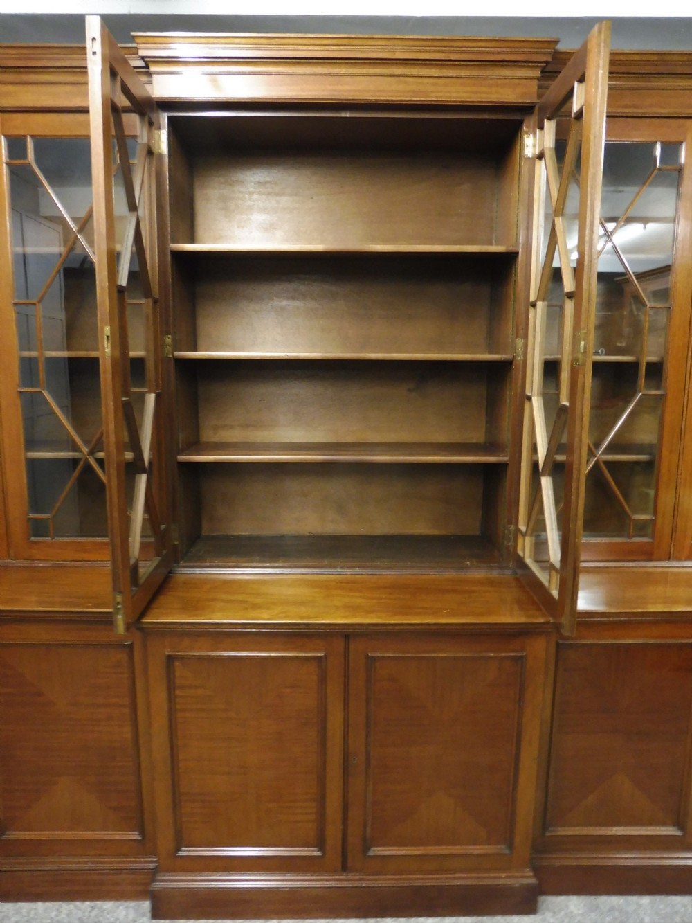 VERY LARGE MAHOGANY GEORGIAN STYLE UNIVERSITY BOOKCASE  View IX