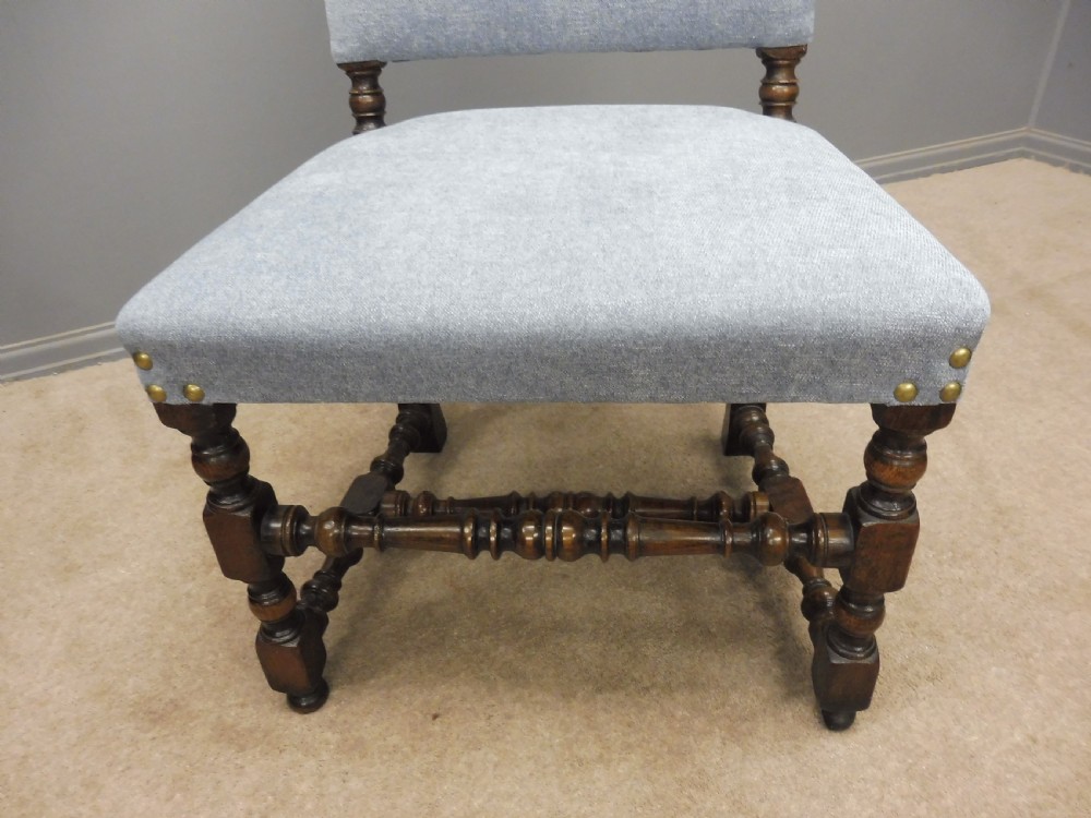 SET OF 8 SUBSTANTIAL OAK DINING CHAIRS View X