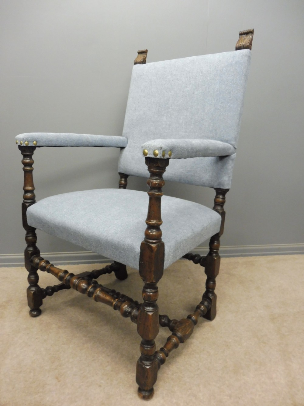SET OF 8 SUBSTANTIAL OAK DINING CHAIRS View XIII