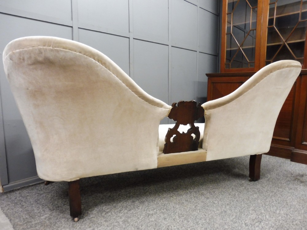 LARGE VICTORIAN SOFA FOR RECOVERING View VII