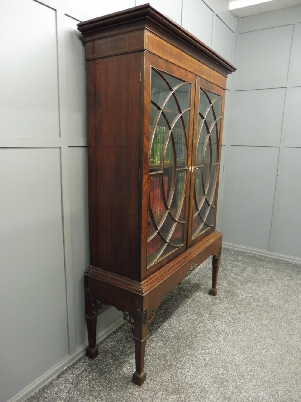 19TH CENTURY MAHOGANY BOOKCASE ON STAND View IV