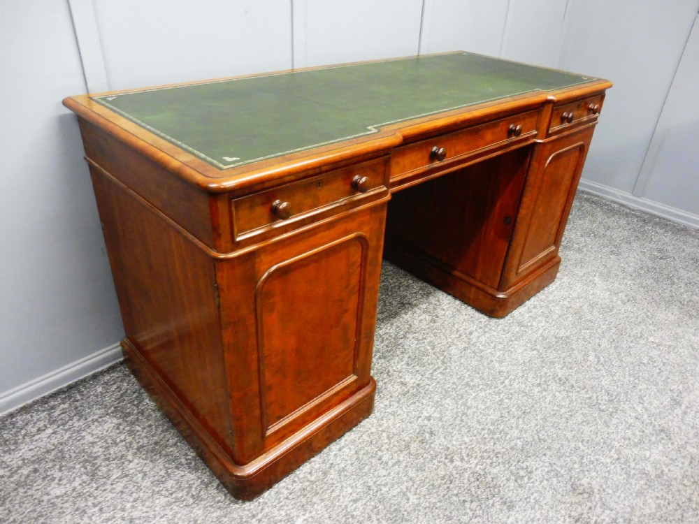 VICTORIAN MAHOGANY DESK View IV