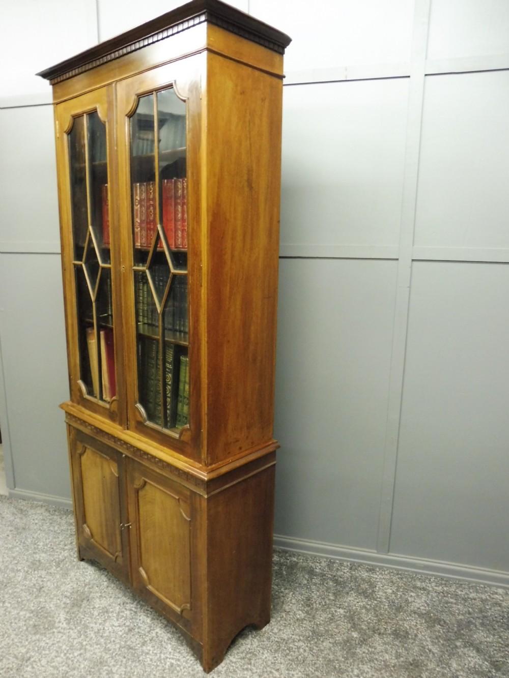 EDWARDIAN WALNUT CABINET BOOKCASE  View VIII