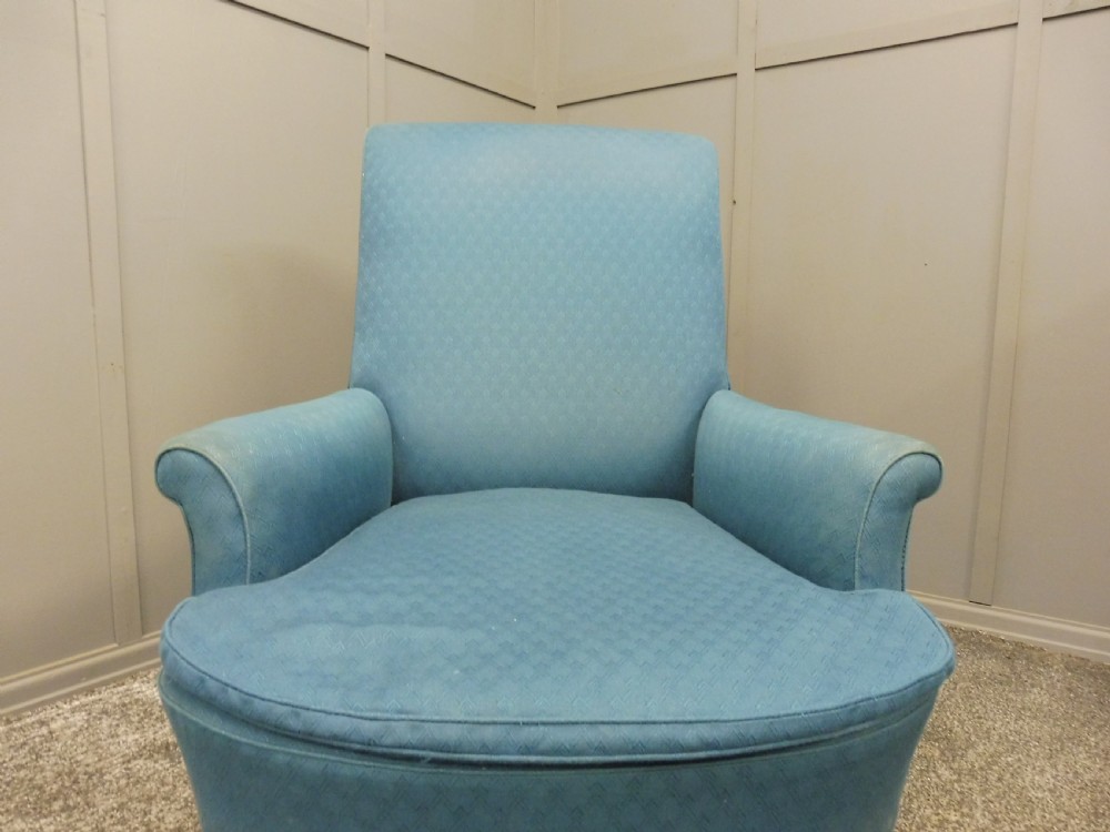 19TH CENTURY ARMCHAIR FOR RECOVERING View IX