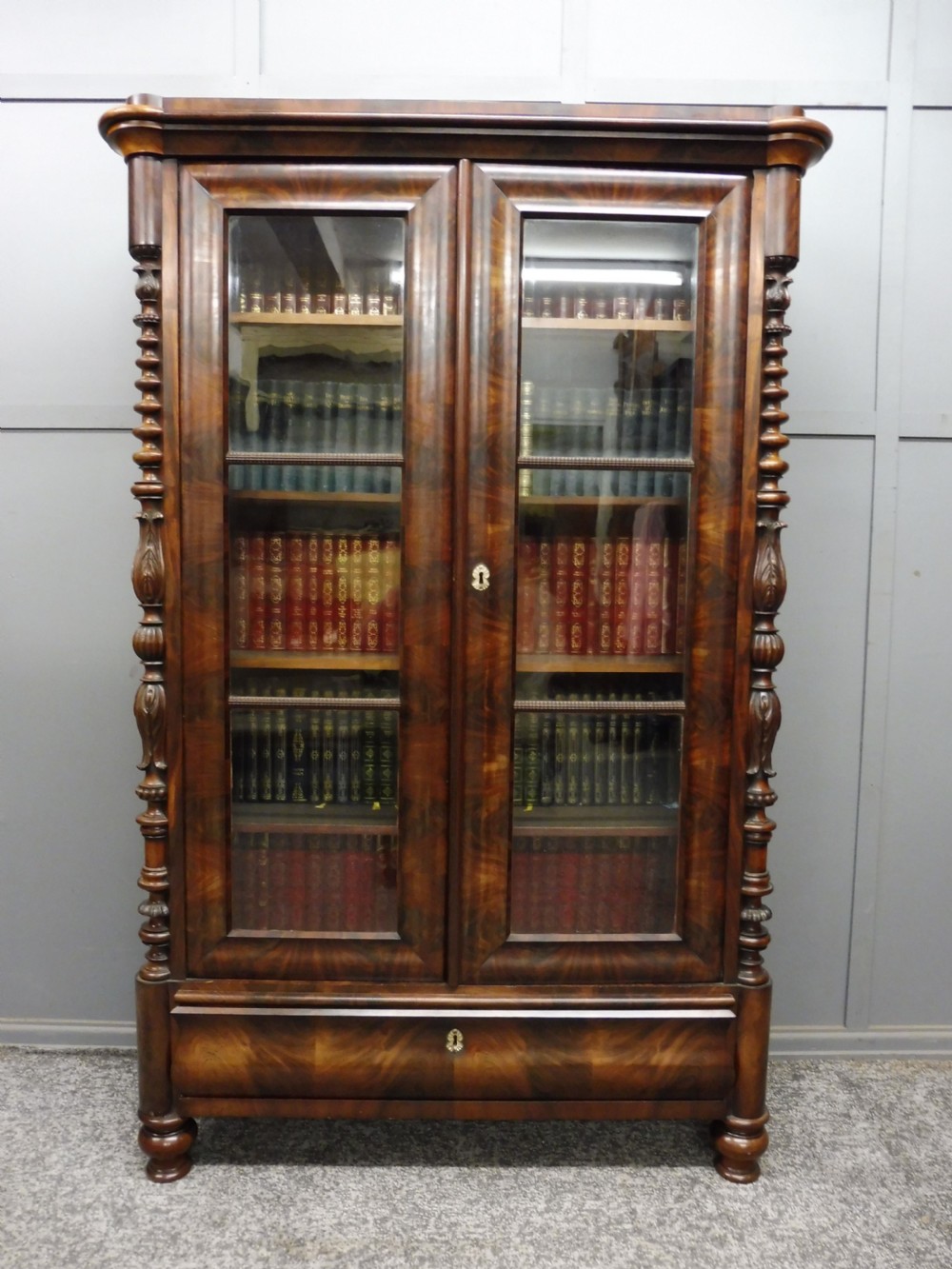 VICTORIAN MAHOGANY BIEDERMEIER BOOKCASE