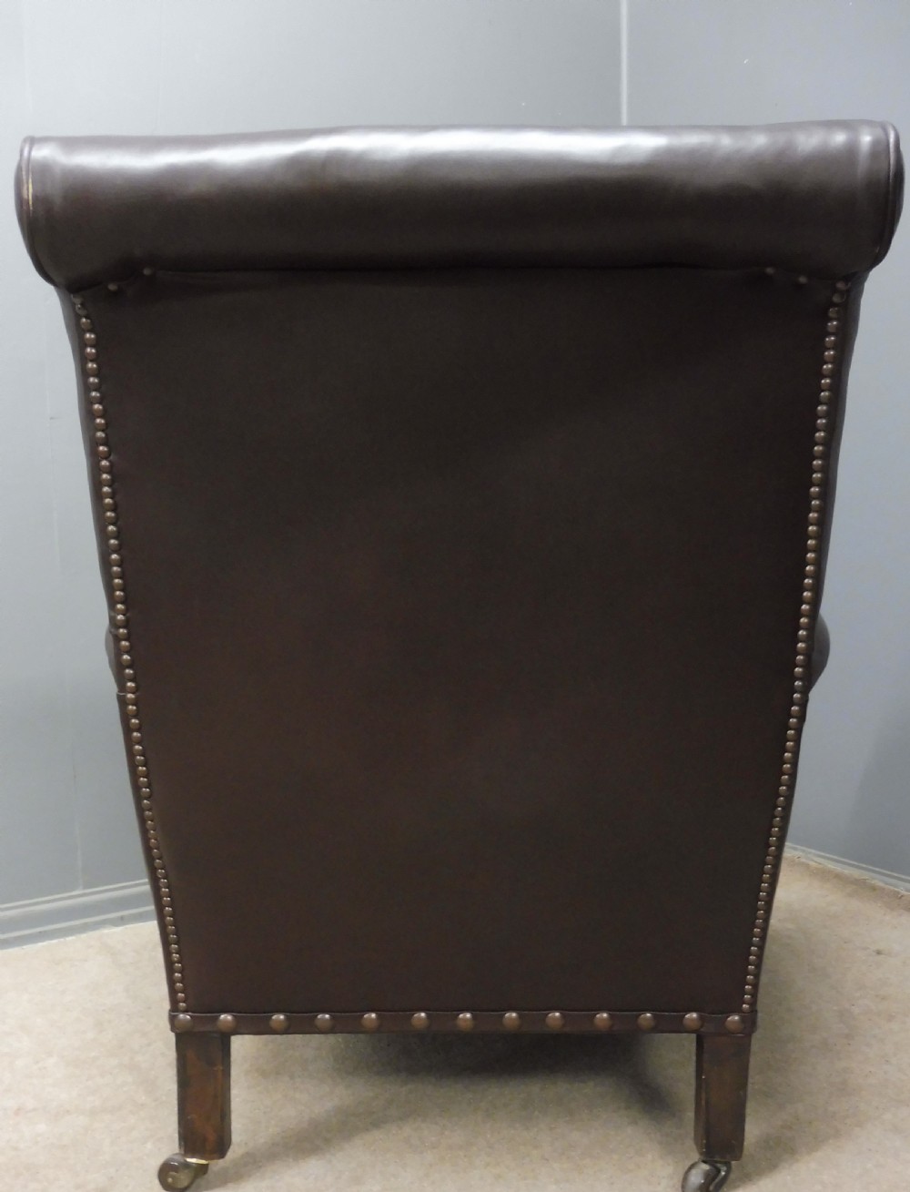 GOOD PAIR OF ANTIQUE LEATHER ARMCHAIRS View VIII