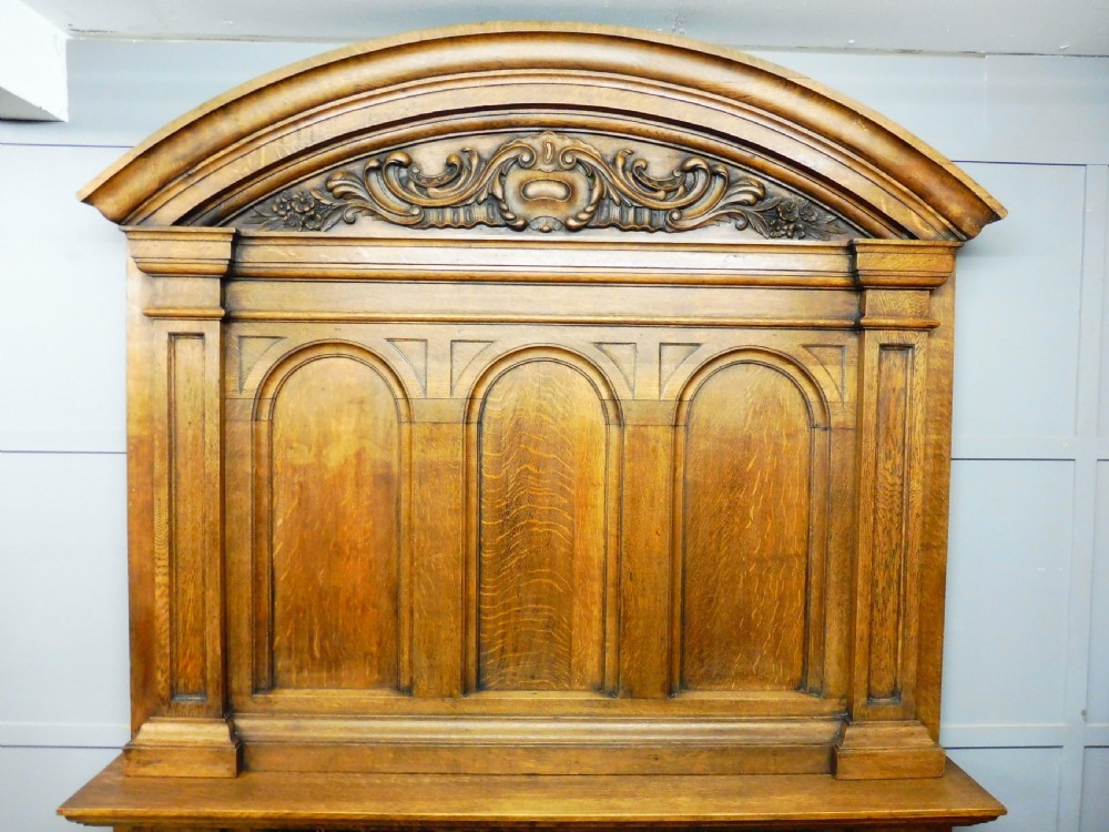 LARGE OAK 19TH CENTURY FIRE SURROUND View IV
