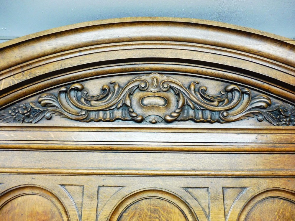 LARGE OAK 19TH CENTURY FIRE SURROUND View V