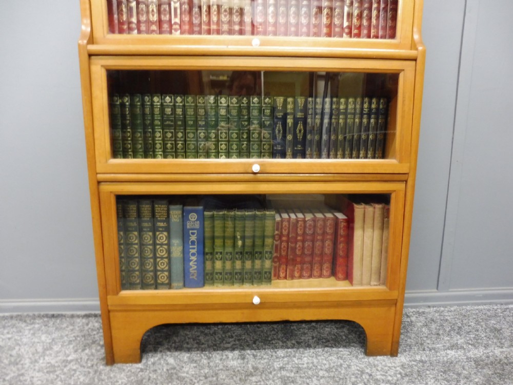 4 HEIGHT LAWYERS SECTIONAL BOOKCASE View V