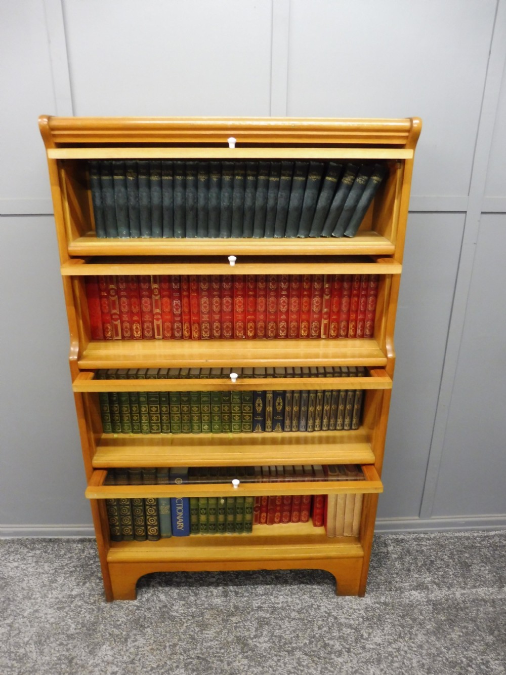 4 HEIGHT LAWYERS SECTIONAL BOOKCASE View XI