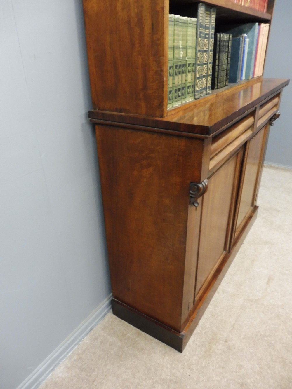 VICTORIAN MAHOGANY BOOKCASE View VIII