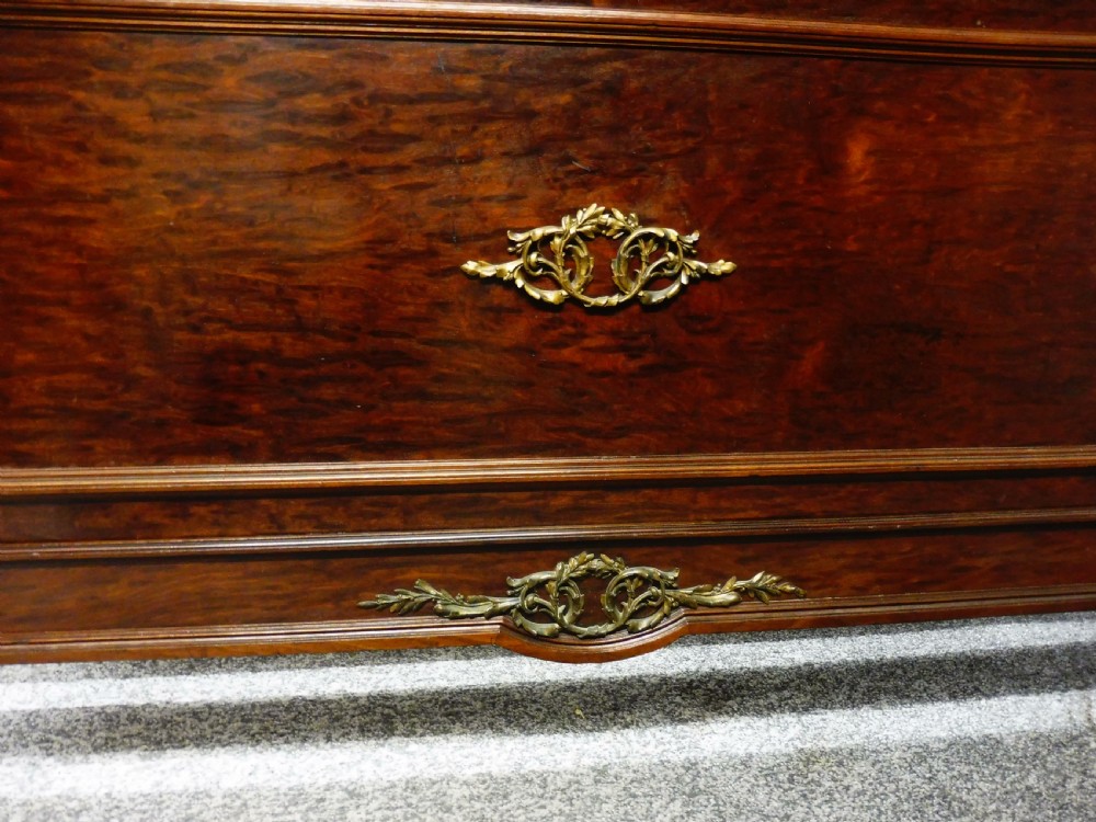 ANTIQUE 19TH CENTURY FRENCH BED View XII