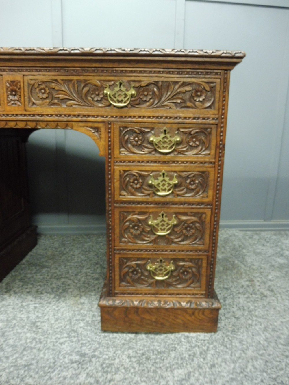 19TH CENTURY CARVED OAK DESK View XIII