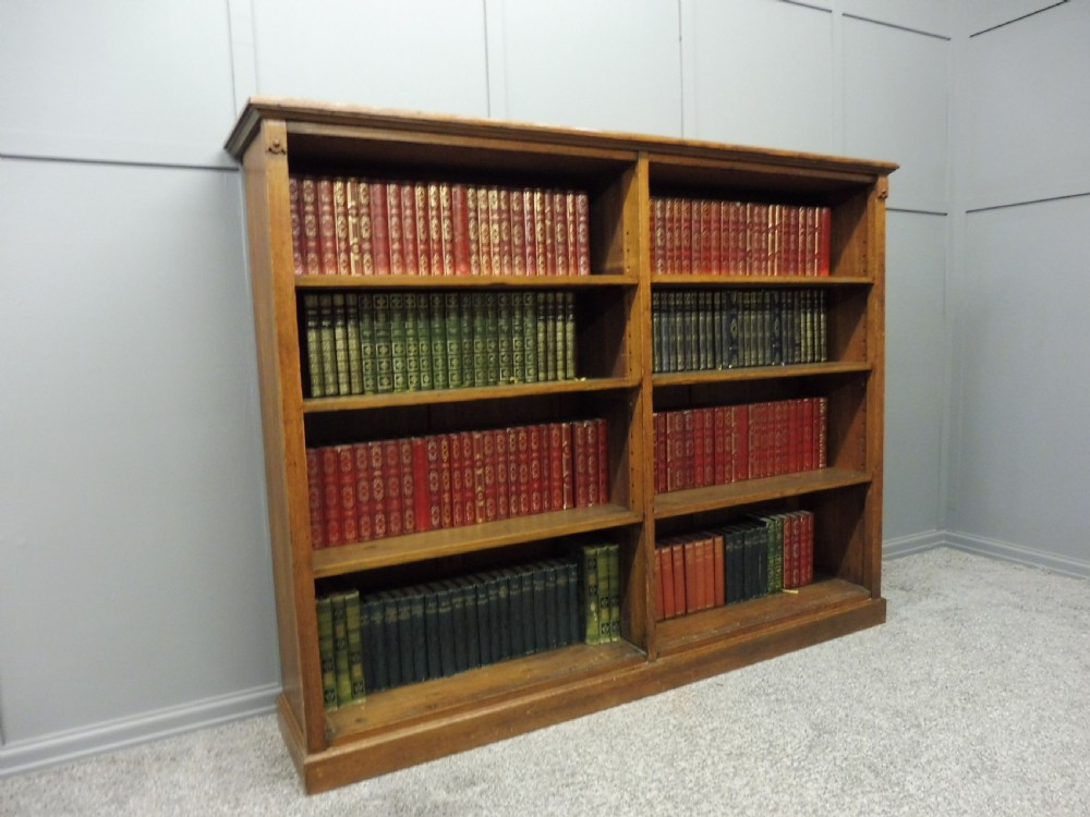 VICTORIAN OAK BOOKSHELVES View II