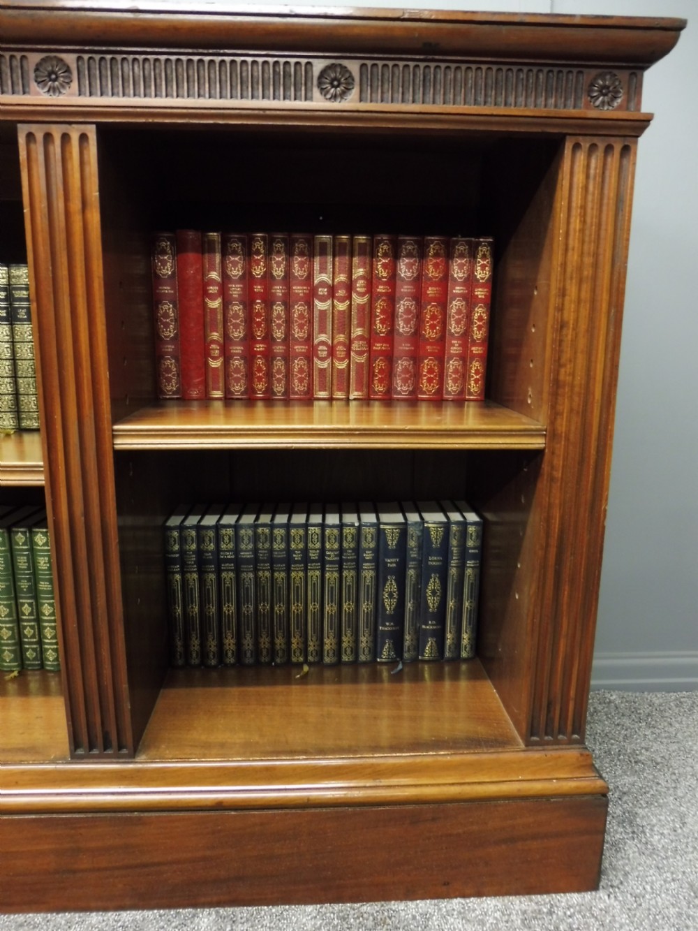EDWARDIAN MAHOGANY LOW OPEN BOOKCASE View VII